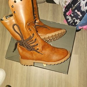 Cowgirl lace up boots